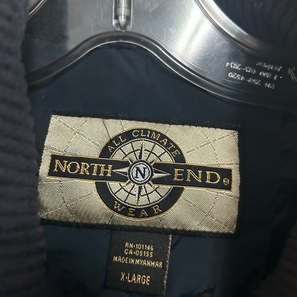 Men’s Fleece Windbreaker - Picture 4 of 11